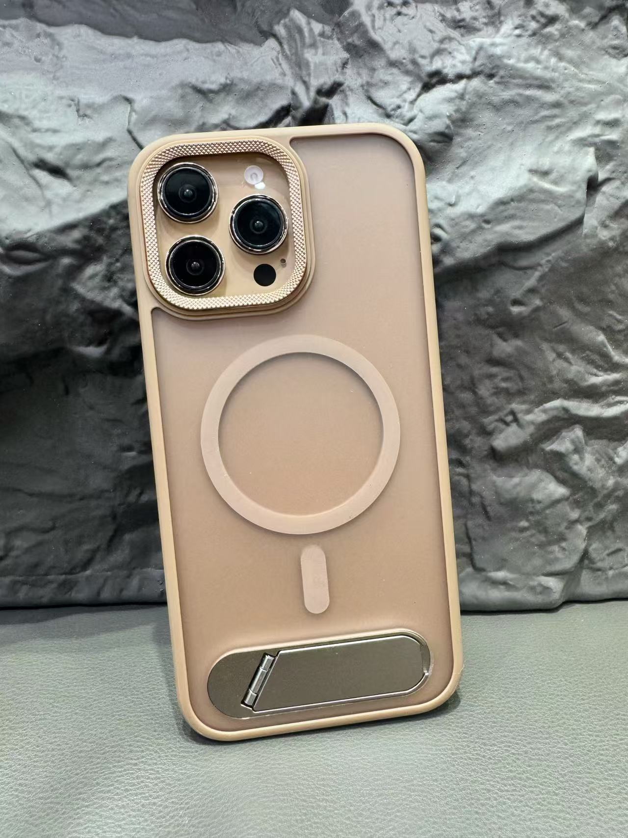 Husa iPhone cu Lentile Cadou